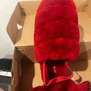 Ugg Super Fluff slippers RED 9